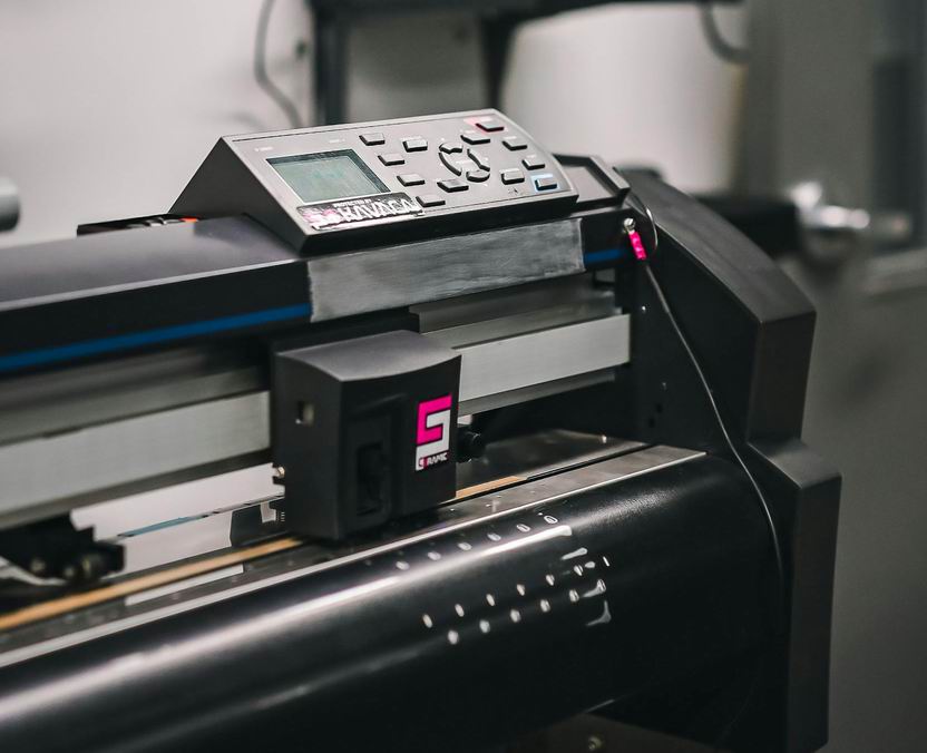 Universal Printhead Compatibility for Seamless Industrial UV Printing Integration